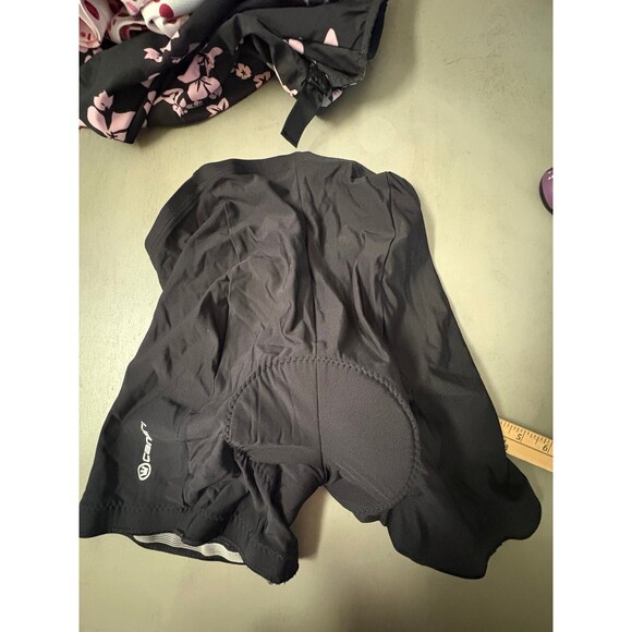 Canari size Large padded cycling shorts used condition - Picture 5 of 8
